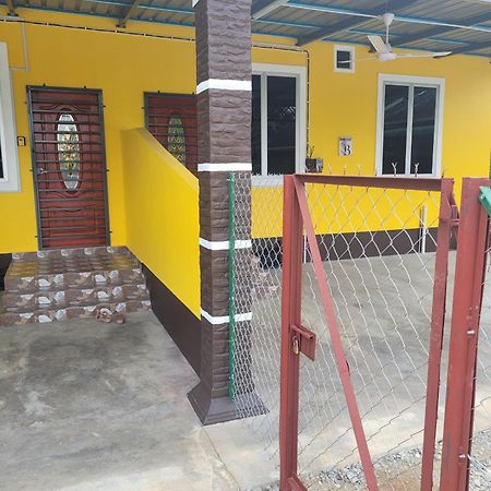 Homestay Haji Noor Тана-Мера Екстер'єр фото